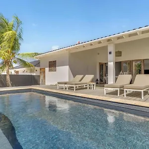 Kas Kaprikornio With Lovely Cooling Private Pool , Playa Bonaire, Sint Eustatius en Saba