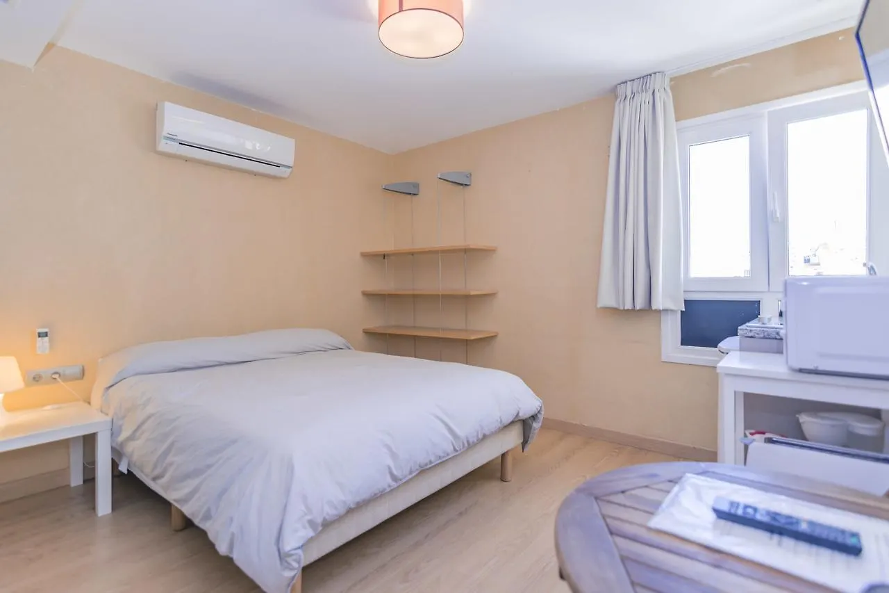 Carihuela Beach Apartamentos Torremolinos